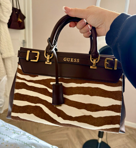 Guess animal print faux - guess,