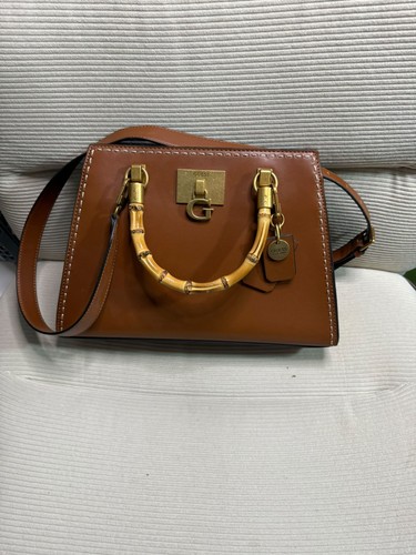Guess stephi bamboo tote flap - stephi,