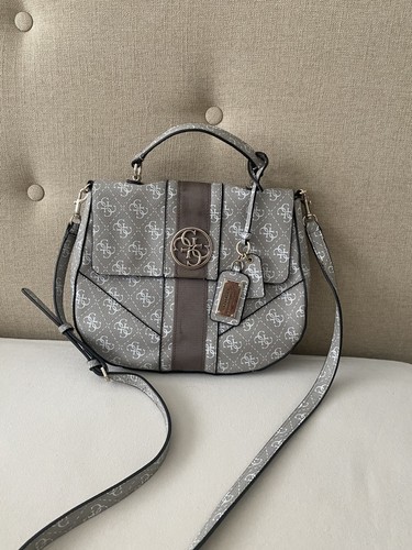 Grey white guess handbag - white,