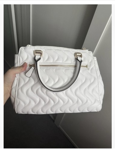 Gorgeous white guess - hand, bag